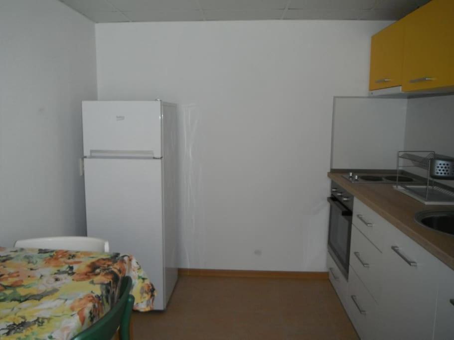 Gradina Apartment Монтана Экстерьер фото